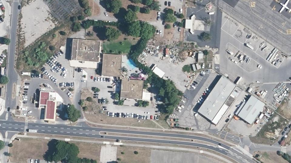 Vue aérienne du secteur de Padel Les Cabanes, à Mauguio