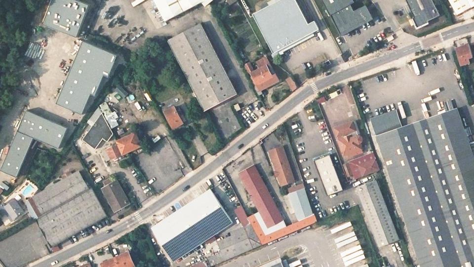Vue aérienne du secteur de PadelShot Lyon Sud - Saint-Genis-Laval, à Saint-Genis-Laval